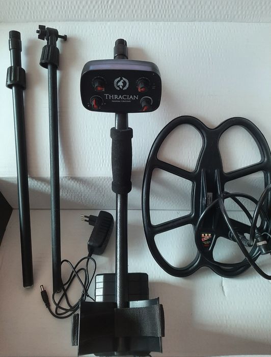 металотърсач THRACIAN  детектор за метали с дискриминация