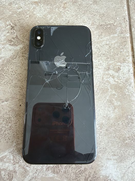 iPhone X, 64GB Space Gray
