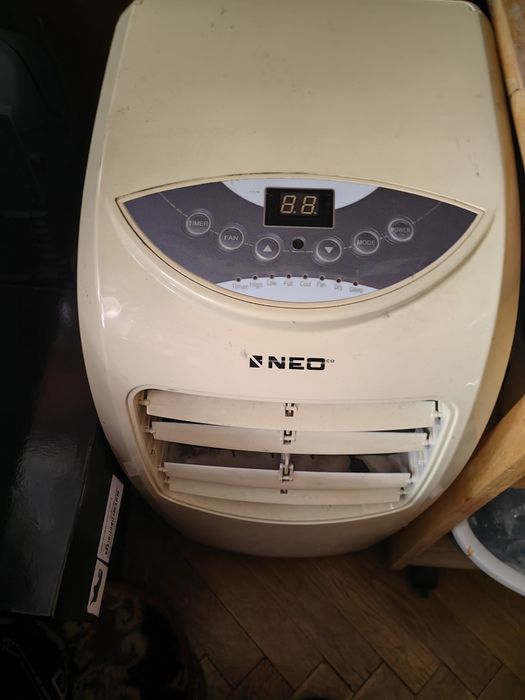 Aparat aer condiționat portabil