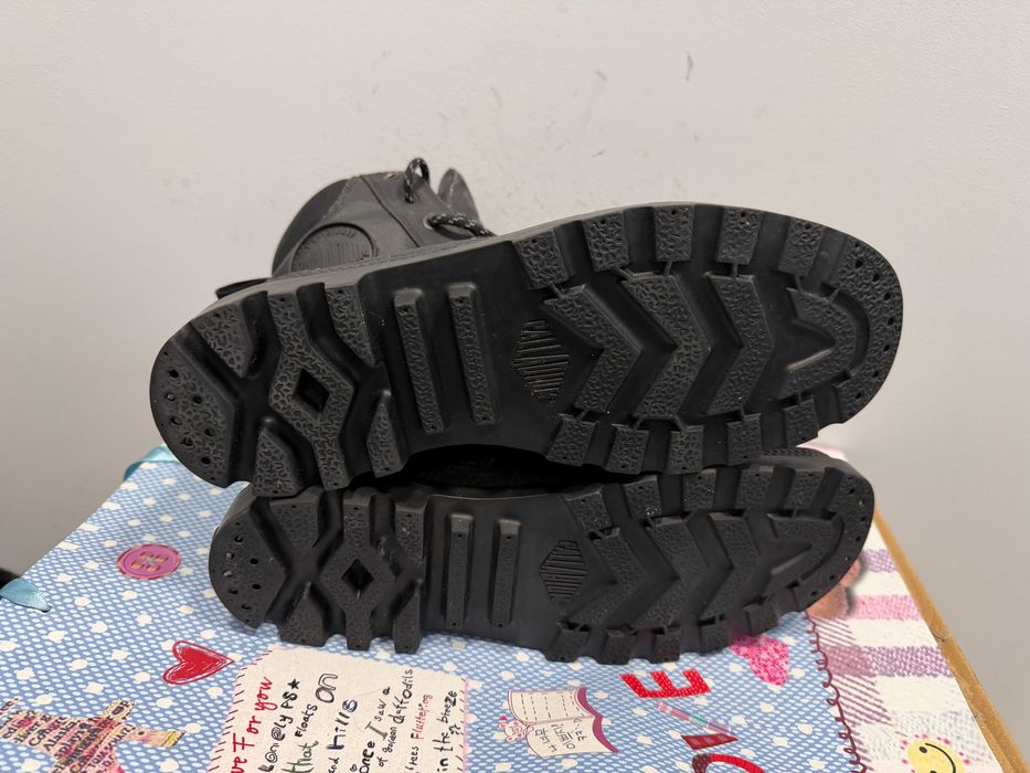 ''Palladium Sport Cuff Shadow WPR''оригинални мъжки боти 41 номер