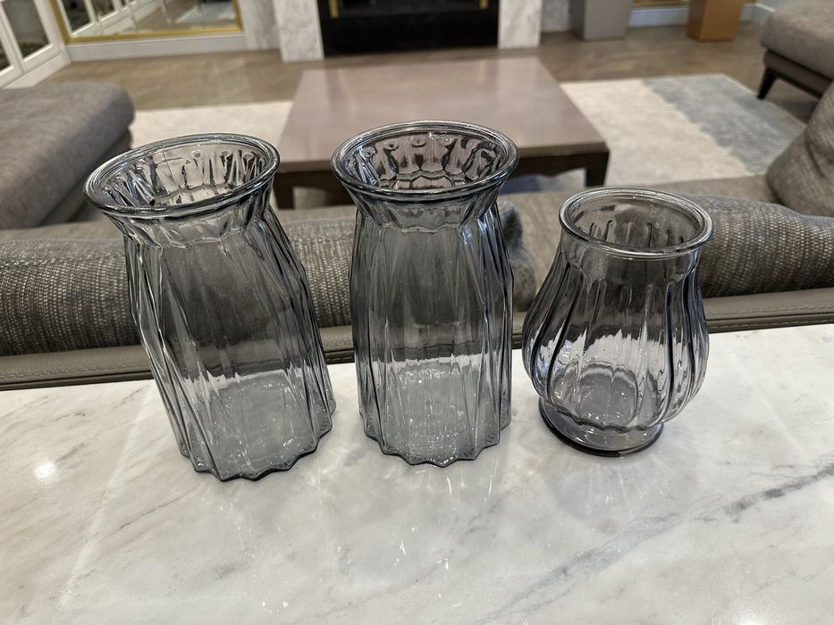 Набор стеклянных ваз