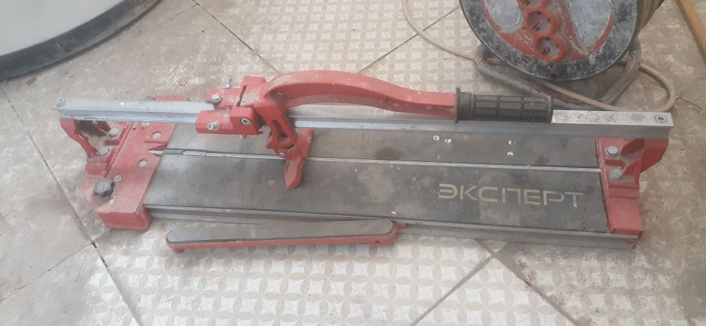 Ленточная шлефмашинка