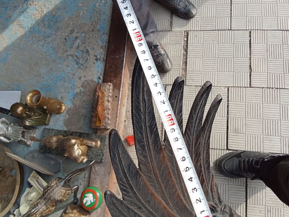 Продам старинная статуэтка Орёл, чугун.