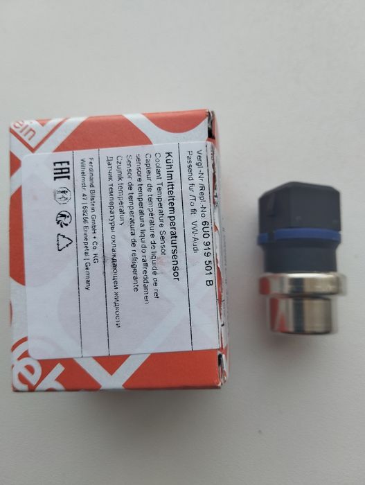 Датчик температуры Ауди,Пассат