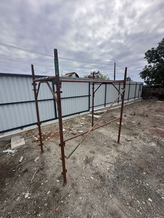 Popi metalici de vanzare Schela de vanzare