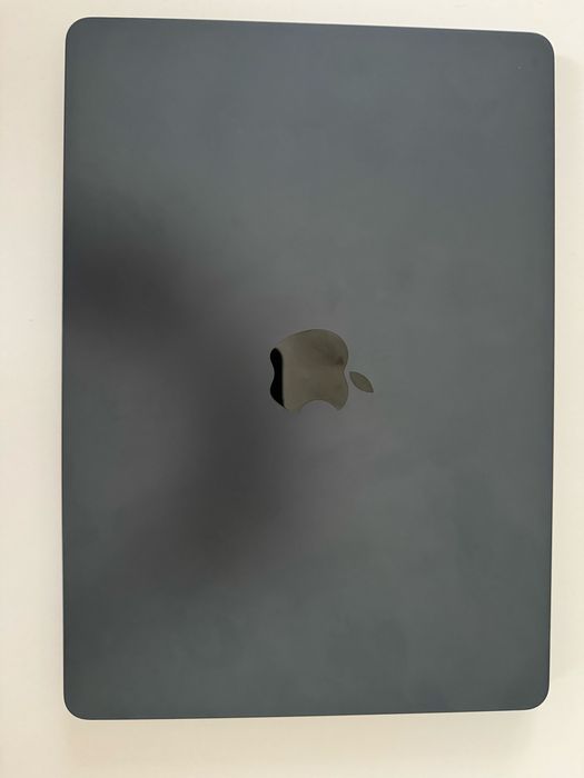 Macbook Air M2 SSD 256, 16 Gb Ram