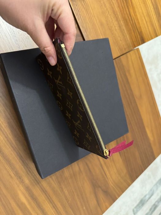 Кошелек Louis Vuitton