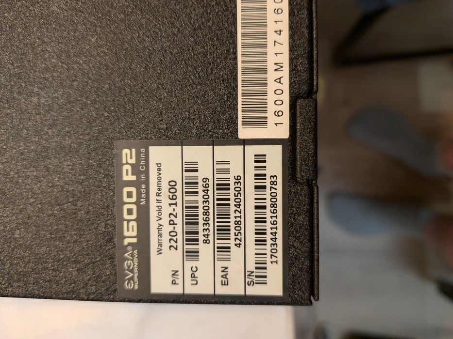 EVGA SuperNOVA 1600 P2 – 1600W, 80+ Platinum, Modulară Completă
