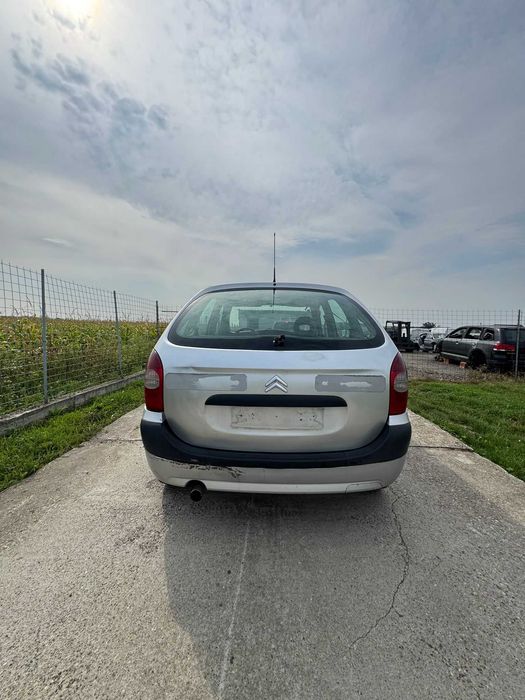 capota Citroen Xsara Picasso 2010