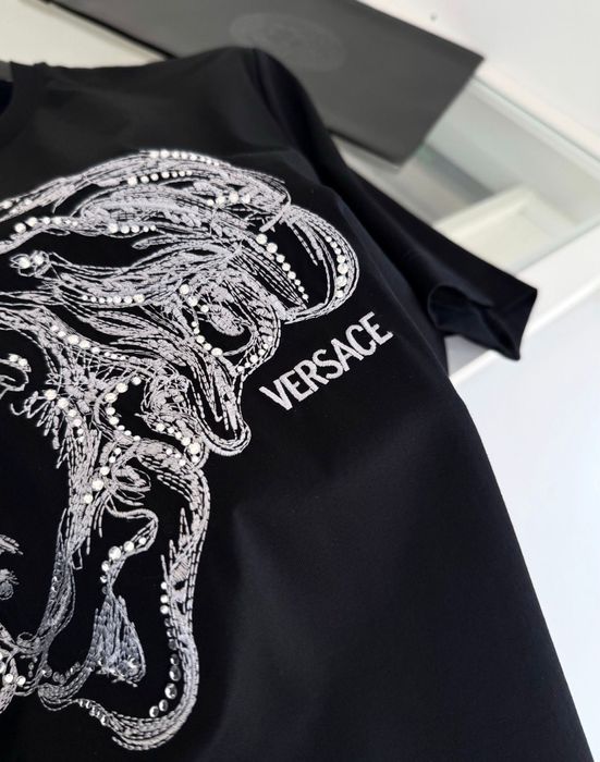 Tricou Versace , calitate premium , pe comanda , nou , M