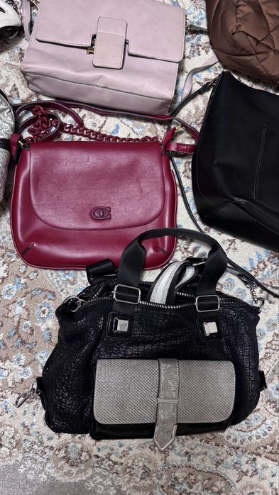 Все сумки по 500 тг