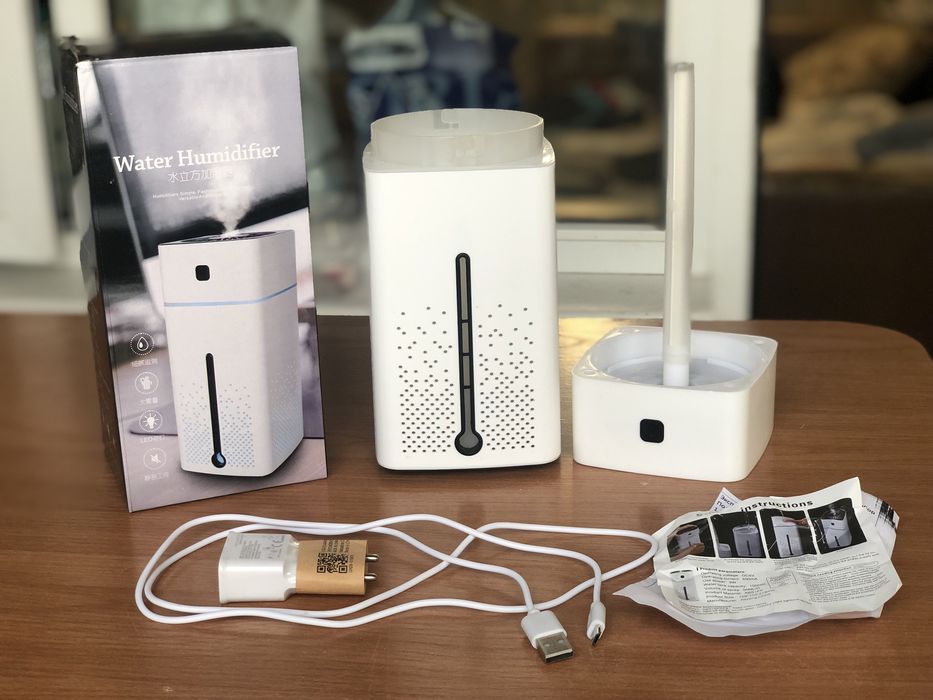 Увлажнитель воздуха с подсветкой