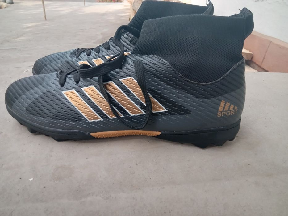 Sarakanoshka, olganimga bir oy ham bolmadi va menga kattaroq ekan