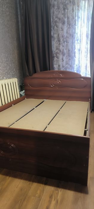 Продам кровать за 10000