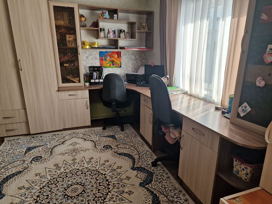 Продам большой дом.