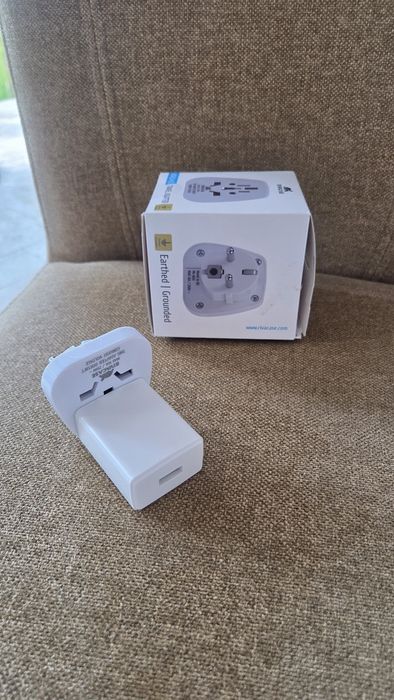 Adaptor de calatorie