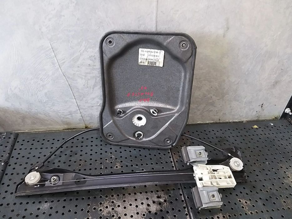 Macara geam electric dreapta fata skoda roomster 5j 5j7837402a