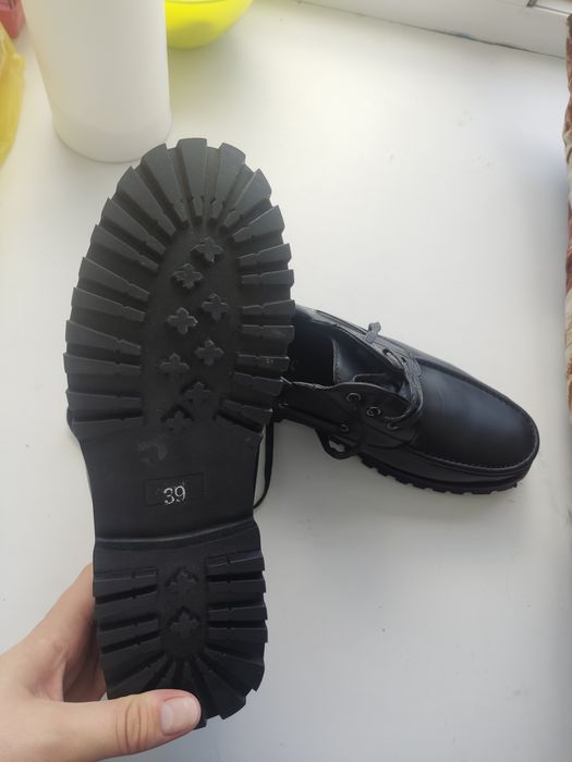 Продам мужские туфли