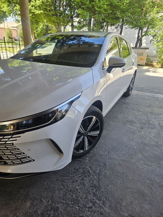 BYD Chazor 2023 full gibrit , ev 120 km, 1900 km propan qoyilgan 1000$