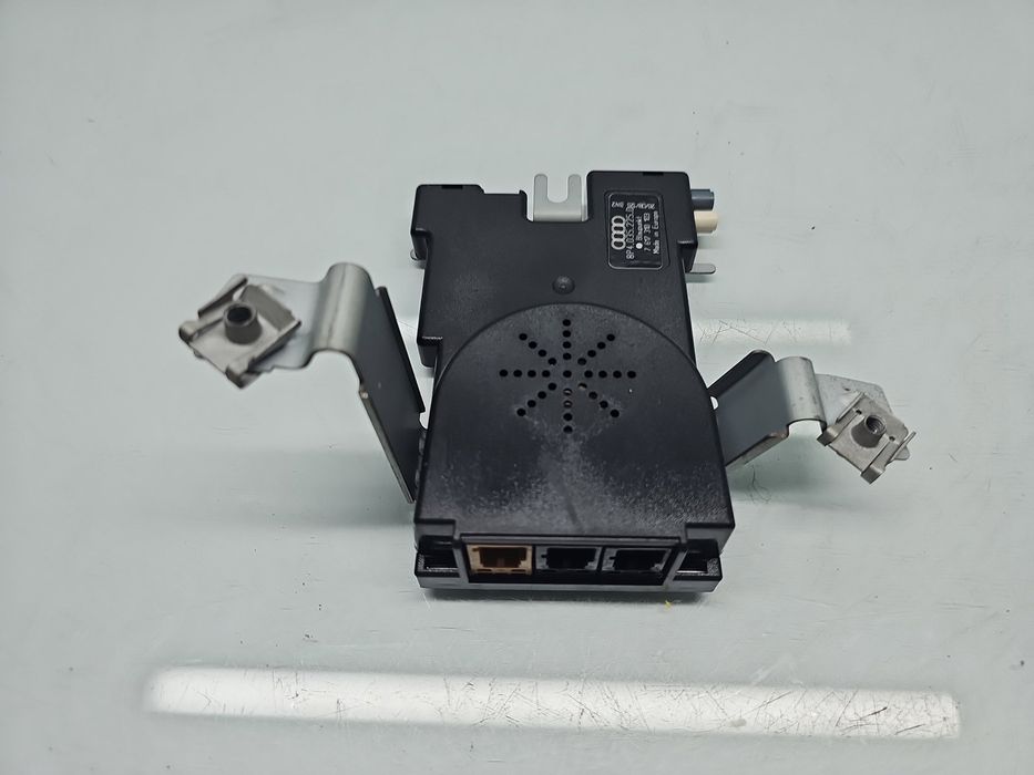 Amplificator antena AUDI A3 (8P1) [Fabr 2003-2012] 8P4035225D