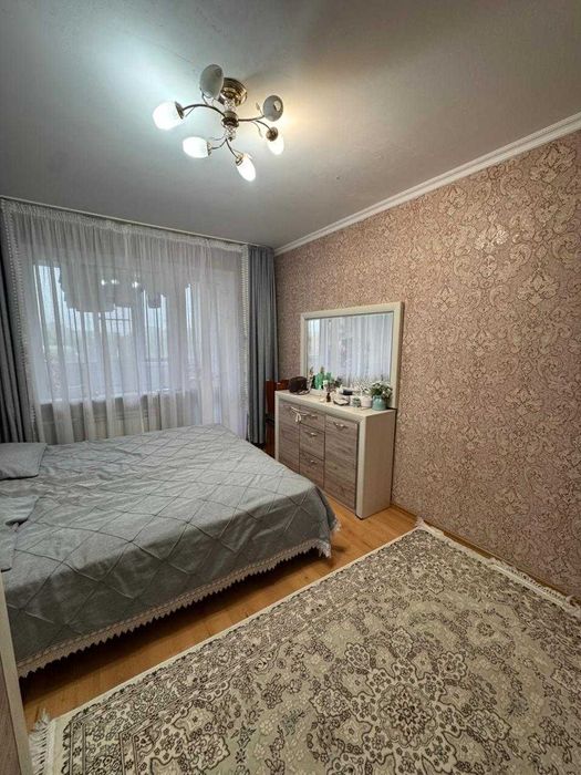 Продам 3 комн улучшенную квартиру