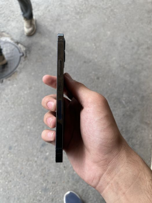 Iphone 12 pro blue