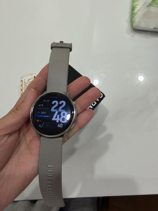 Часы Garmin  Venu