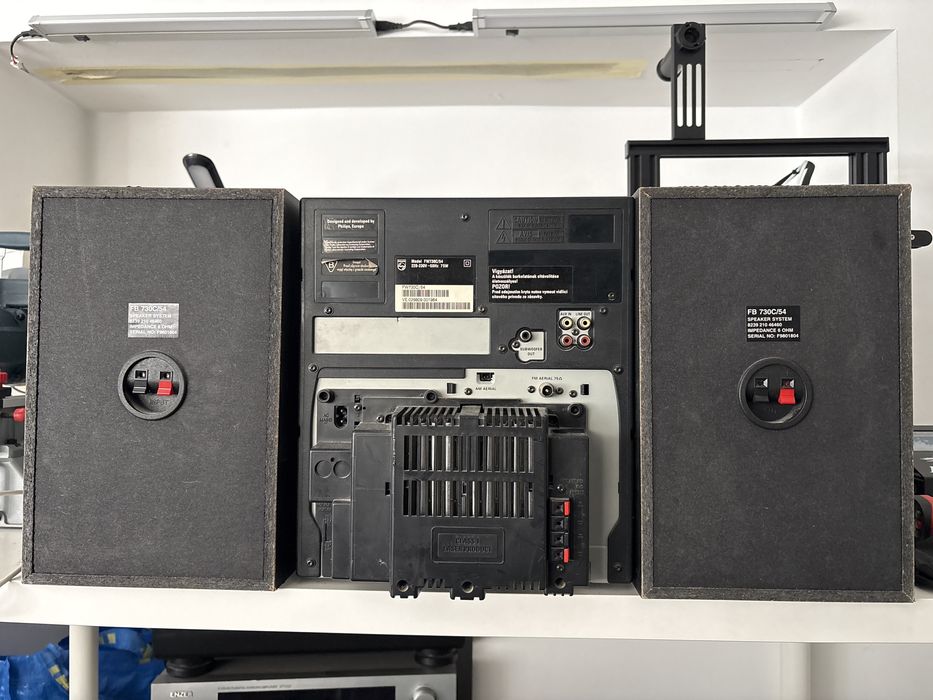 Combina Philips cu boxe