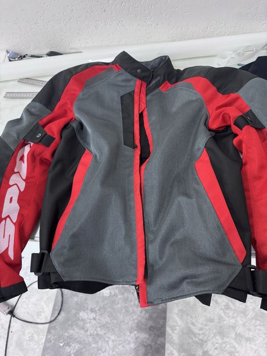 Шлем shark в новом состояний