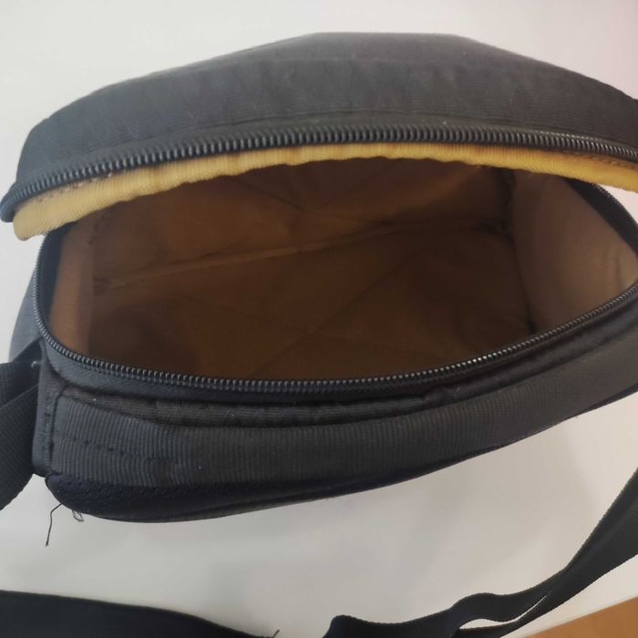 Фото чантa Case Logic CVCS-102 VISO