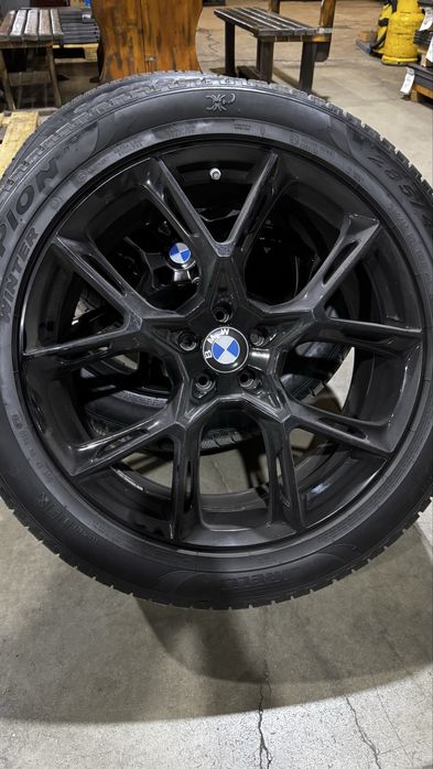 Гуми с джанти 285/45R21 BMW X5,X6,X7