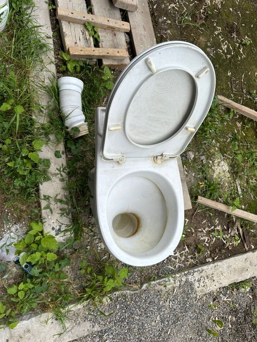 Унитаз строительный