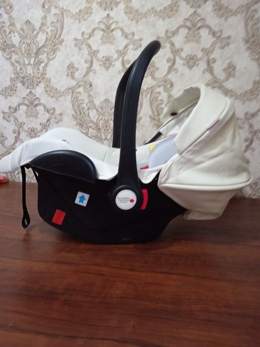 Bolalar avto kreslosi