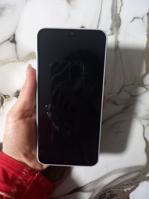 Продаётся новый Samsung a16