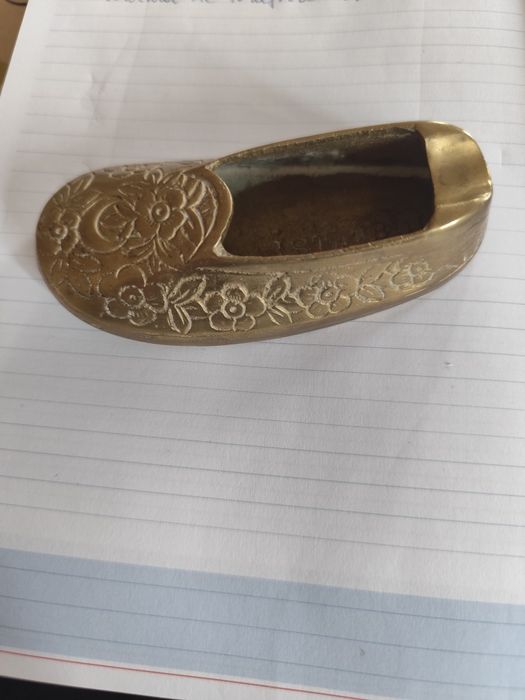 Scrumiera vitange din alamă!