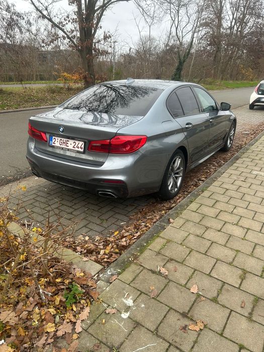 BMW seria 5 pachet M 2018 full