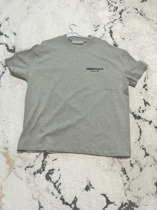 Vand tricou essentials