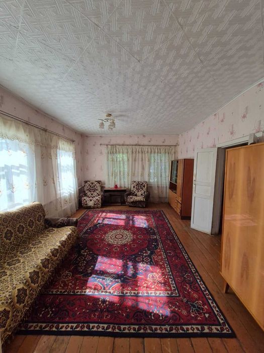 Продается 4 комнатный дом в районе 11 школы