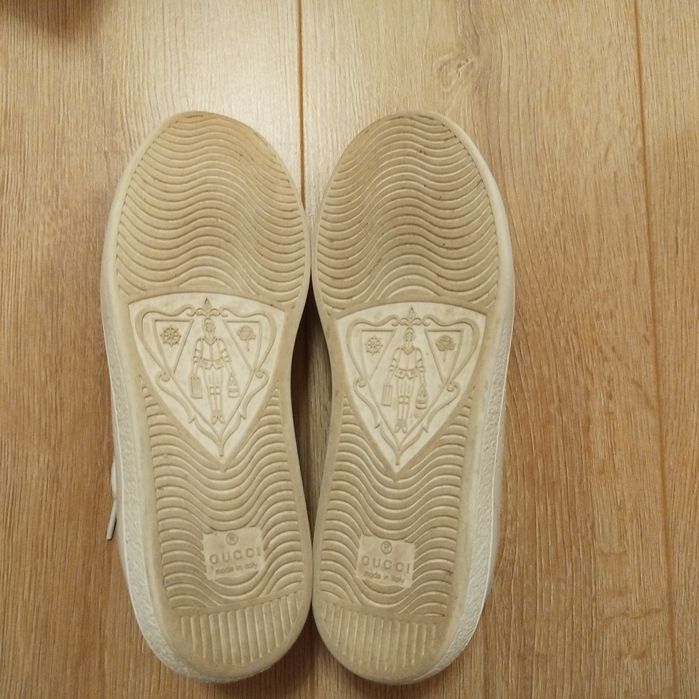 Бели оригинални маратонки Gucci