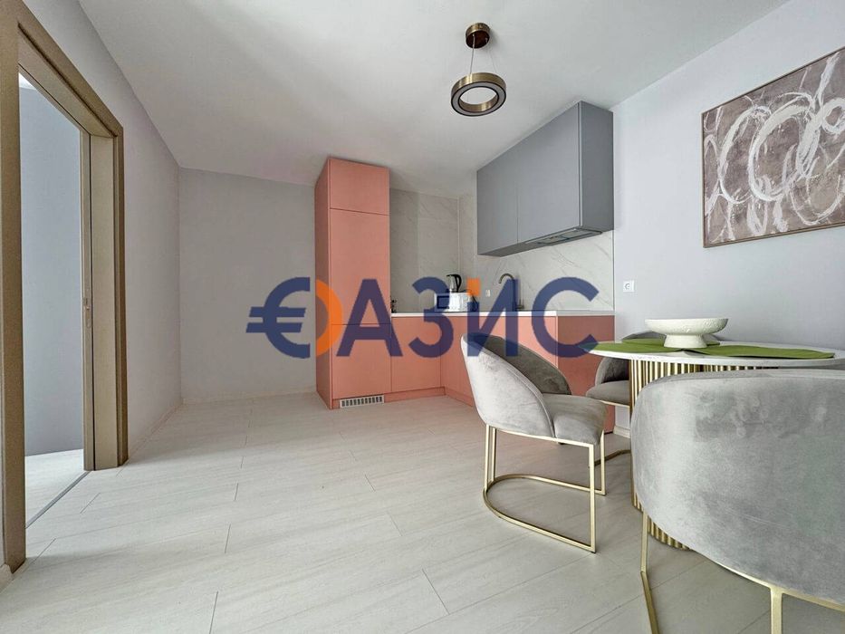 Продава се Тристаен апартамент в к.к. Слънчев бряг - 89 кв.м за 957 €/кв.м - Снимка #11