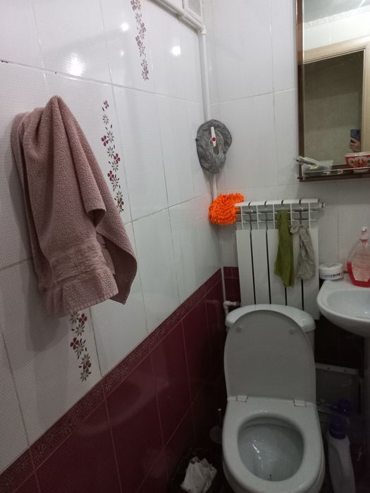 Срочно продаётся 4 комн.квартира