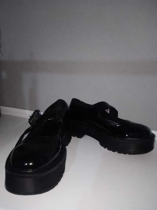 Туфельки подростковые