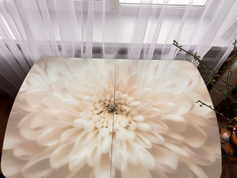 Продам стол кухонный