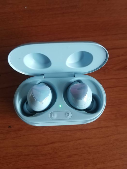 Samsung Galaxy Buds+