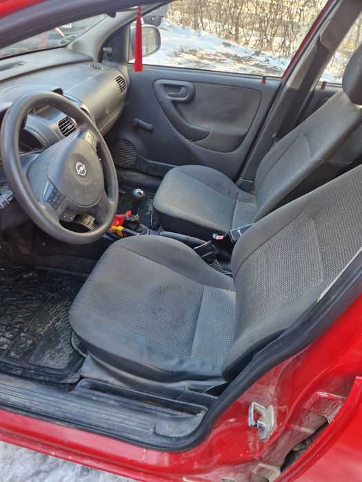 Dezmembrez Opel Corsa D Gri Z179, Opel Corsa C benzina