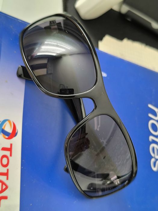 Солнцезащитные очки FILA