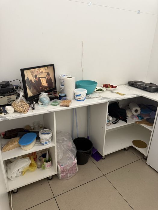 торговая ветрины и перегородки