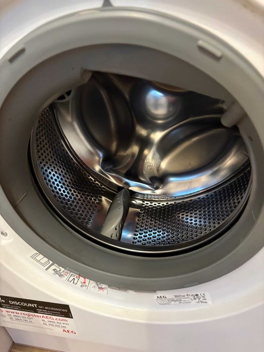 Пералня със сушилня за вграждане AEG L61470WDBI (за смяна на барабан)