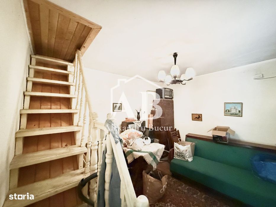 Casă de vânzare - Dărmănești - Teren 860mp - Pomi fructiferi
