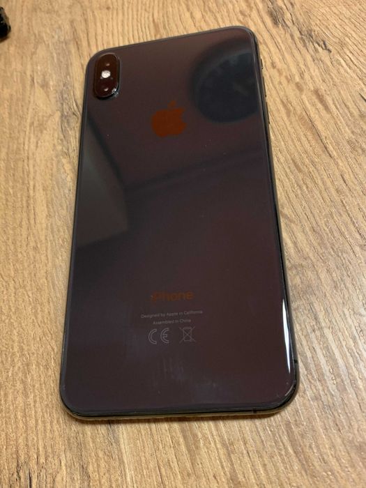 iPhone XsMax - Black/Gold / XS - Black/Gold   512GB/256/64GB